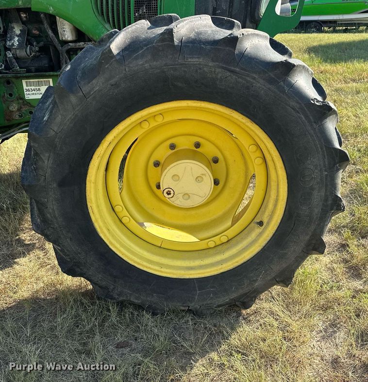 image for item OC9210 2003 John Deere 6420  MFWD tractor