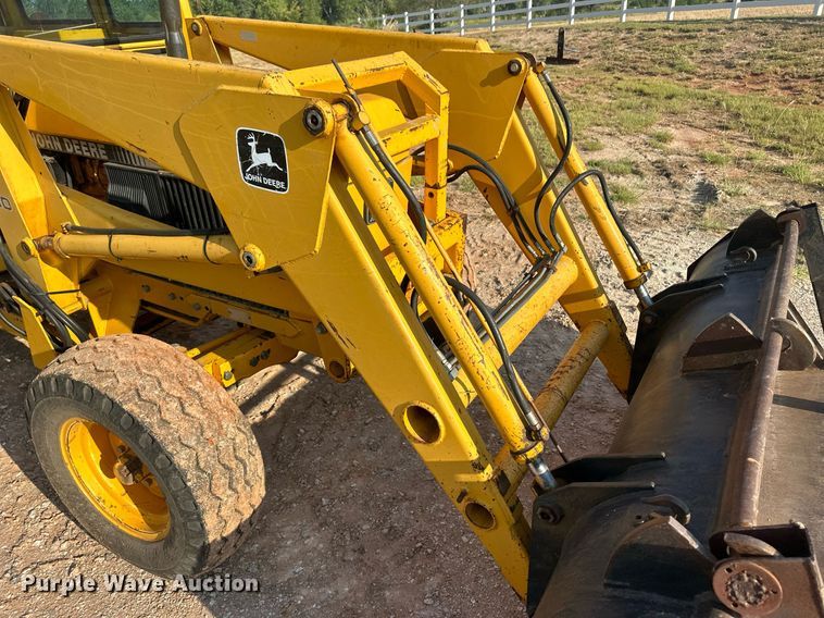 image for item OC9456 1990 John Deere 2355  tractor