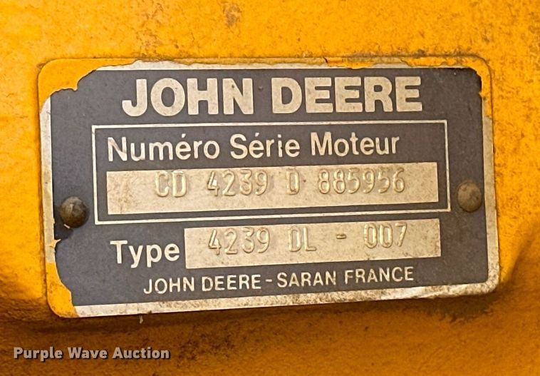 image for item OC9456 1990 John Deere 2355  tractor