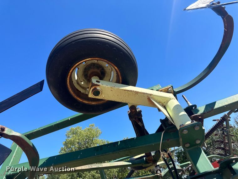 image for item OC9498 QuinStar  field cultivator