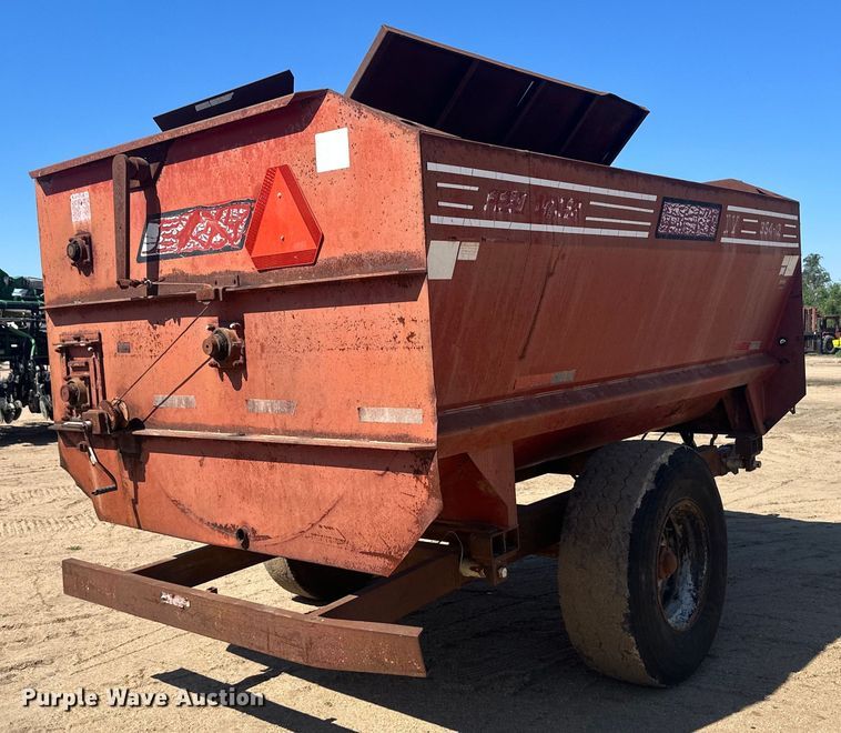 image for item OC9499 RotoMix 354-12  bale processor