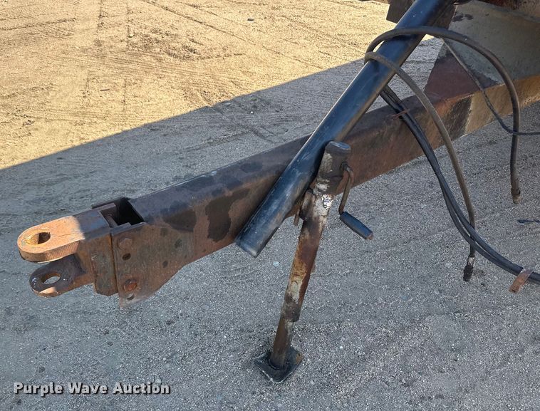 image for item OC9499 RotoMix 354-12  bale processor