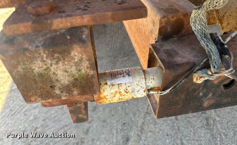 image for item OC9499 RotoMix 354-12  bale processor