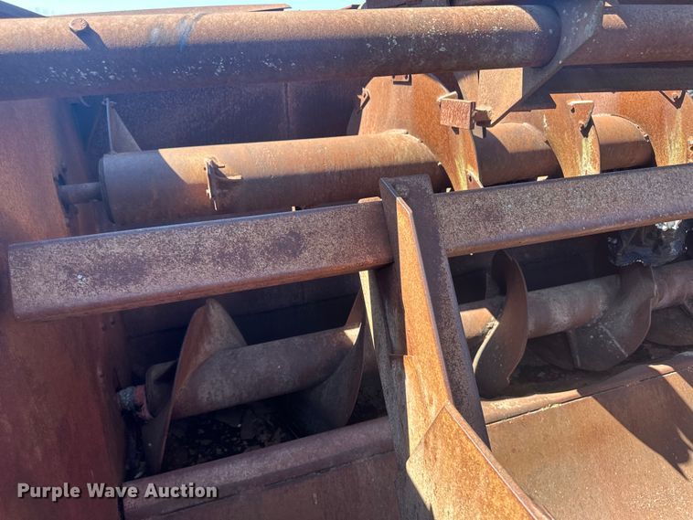 image for item OC9499 RotoMix 354-12  bale processor