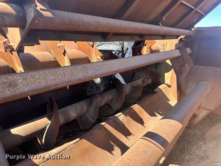 image for item OC9499 RotoMix 354-12  bale processor