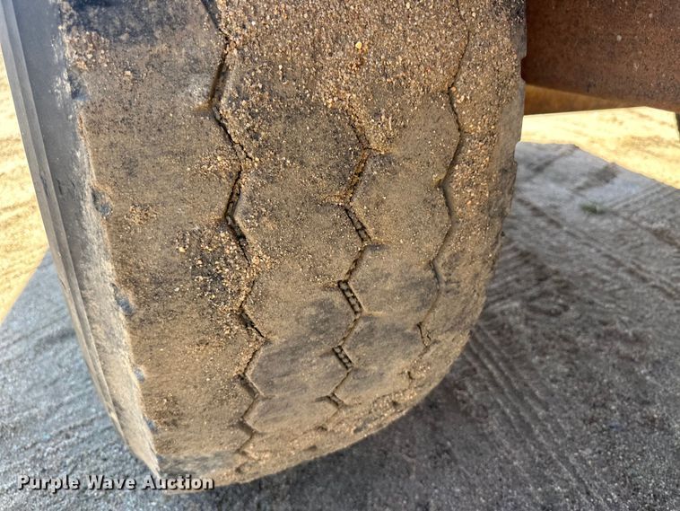 image for item OC9499 RotoMix 354-12  bale processor