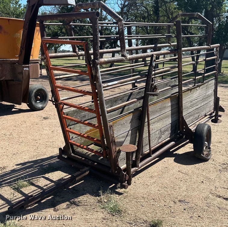 image for item OC9500 Livestock chute