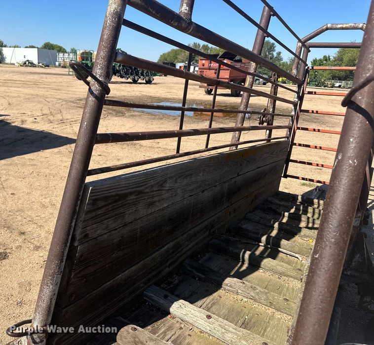 image for item OC9500 Livestock chute