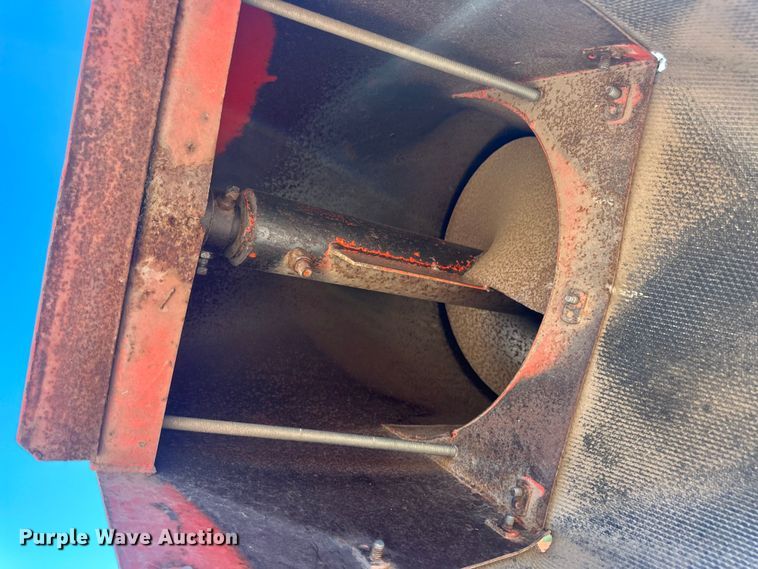 image for item OC9501 United Farm Tools  grain cart