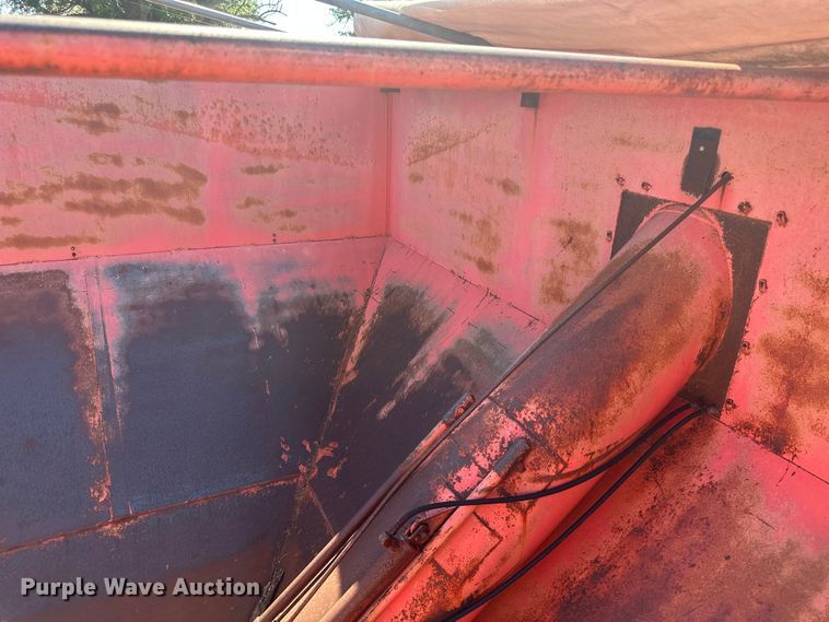 image for item OC9501 United Farm Tools  grain cart