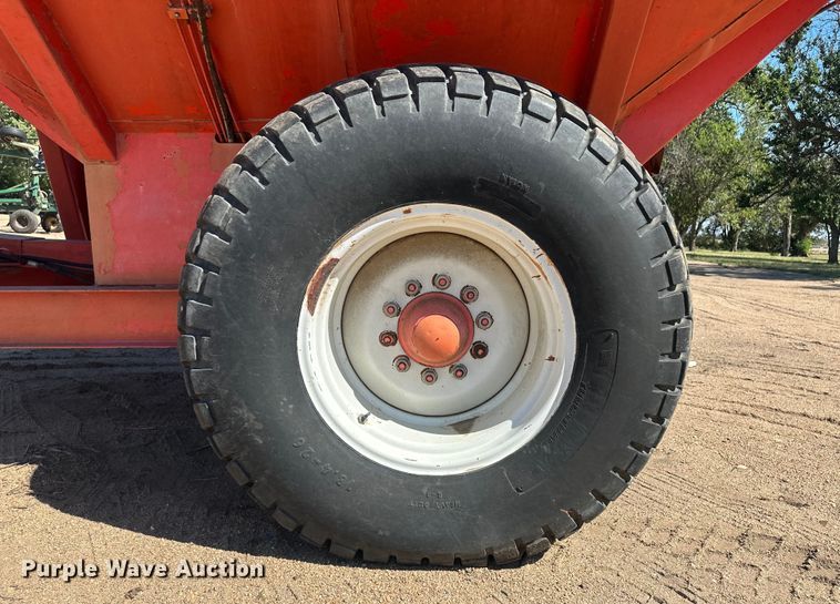 image for item OC9501 United Farm Tools  grain cart
