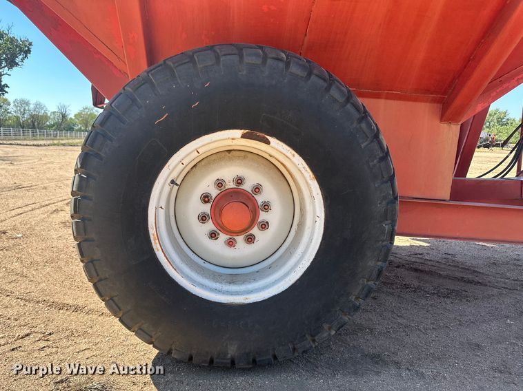 image for item OC9501 United Farm Tools  grain cart