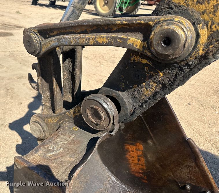 image for item OC9502 Komatsu PC128UU  excavator