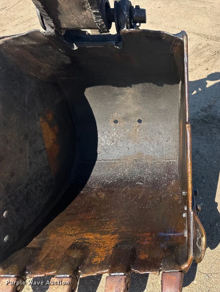 image for item OC9502 Komatsu PC128UU  excavator