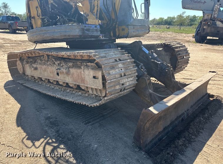 image for item OC9502 Komatsu PC128UU  excavator