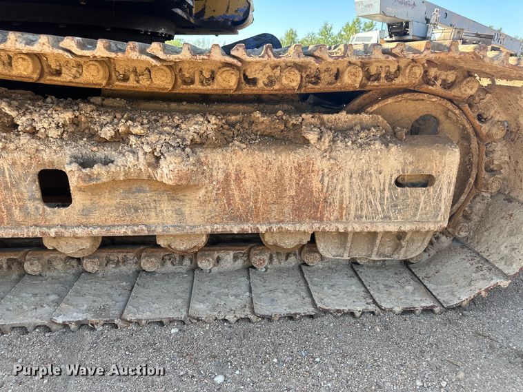 image for item OC9502 Komatsu PC128UU  excavator