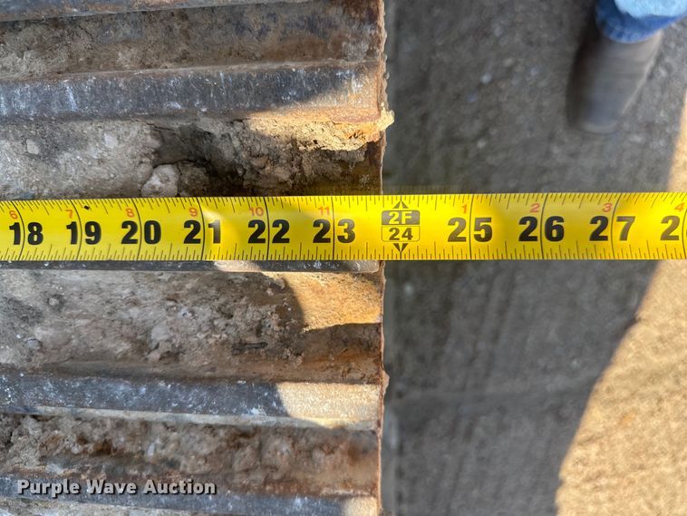 image for item OC9502 Komatsu PC128UU  excavator