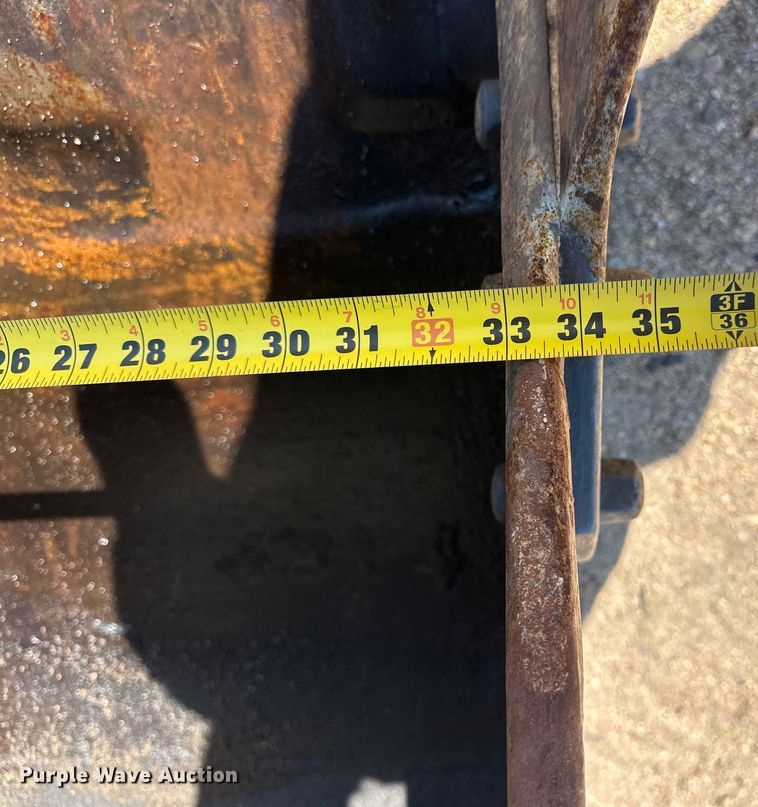 image for item OC9502 Komatsu PC128UU  excavator