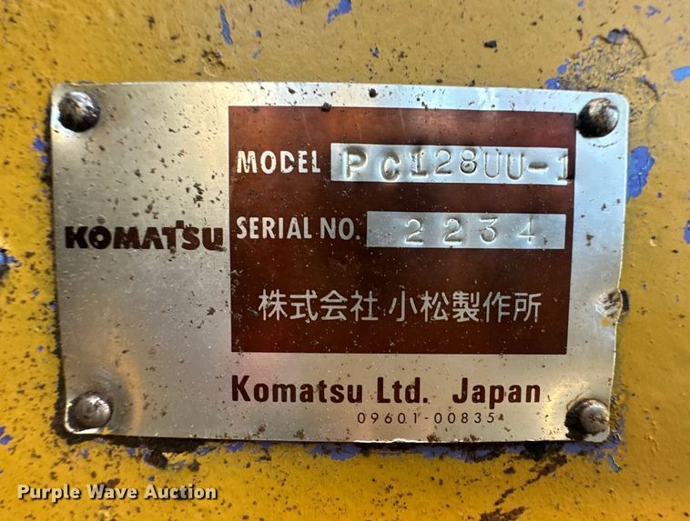 image for item OC9502 Komatsu PC128UU  excavator
