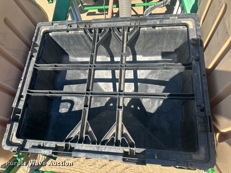 image for item OC9503 2010 Great Plains YP-1225-TR  split row no-till planter