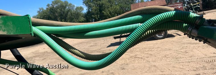 image for item OC9503 2010 Great Plains YP-1225-TR  split row no-till planter