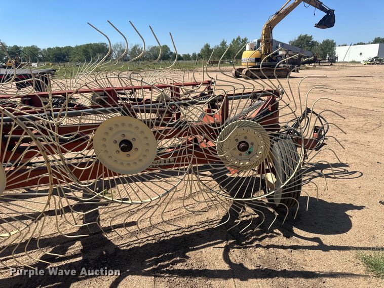 image for item OC9504 H&S Bi-Fold 16  hay rake