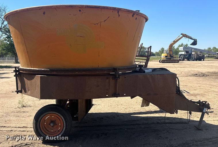 image for item OC9505 Roto Grind  tub grinder