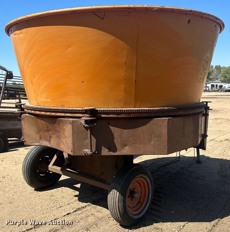 image for item OC9505 Roto Grind  tub grinder