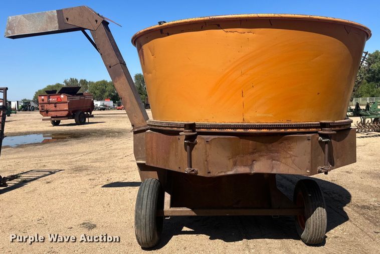 image for item OC9505 Roto Grind  tub grinder