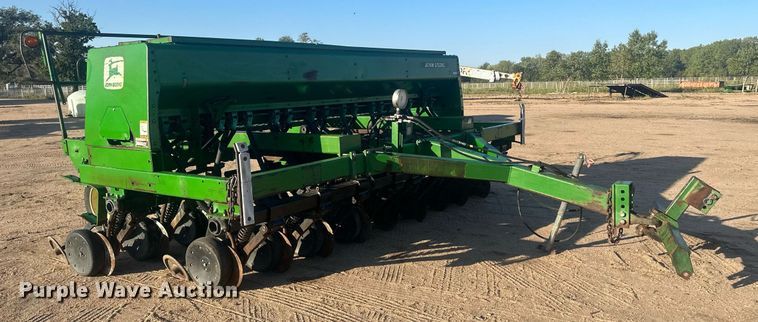 image for item OC9508 John Deere 750  grain drill