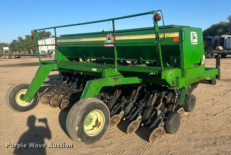 image for item OC9508 John Deere 750  grain drill