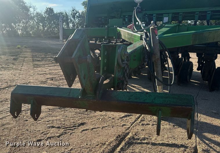 image for item OC9508 John Deere 750  grain drill