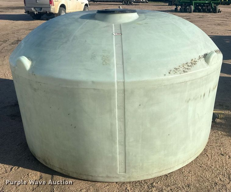 image for item OC9509 Poly tank