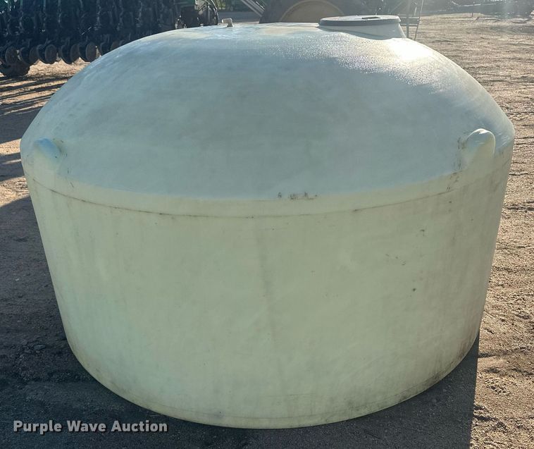 image for item OC9509 Poly tank