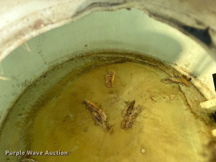 image for item OC9509 Poly tank