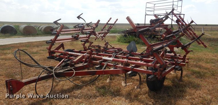 image for item OF9391 International Harvester  field cultivator