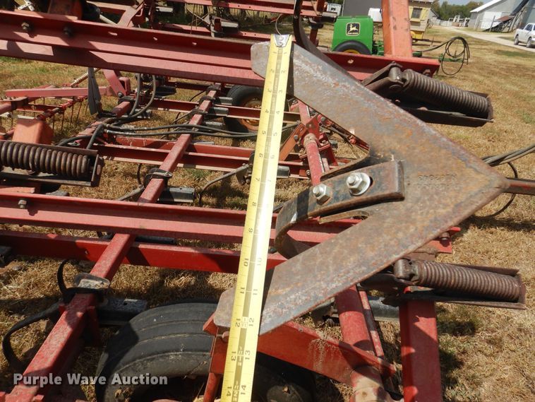 image for item OF9391 International Harvester  field cultivator