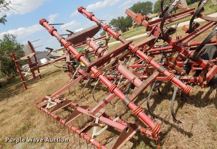 image for item OF9391 International Harvester  field cultivator