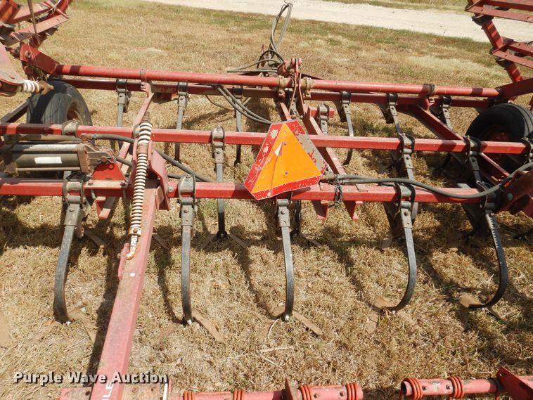 image for item OF9391 International Harvester  field cultivator
