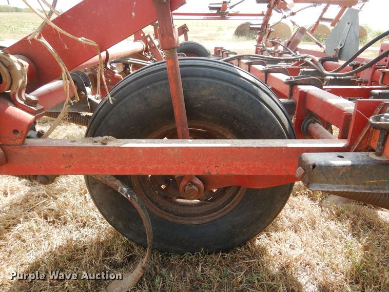 image for item OF9391 International Harvester  field cultivator