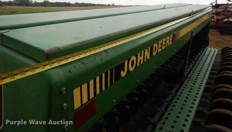 image for item OF9392 John Deere 452  grain drill