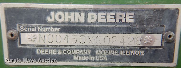 image for item OF9392 John Deere 452  grain drill
