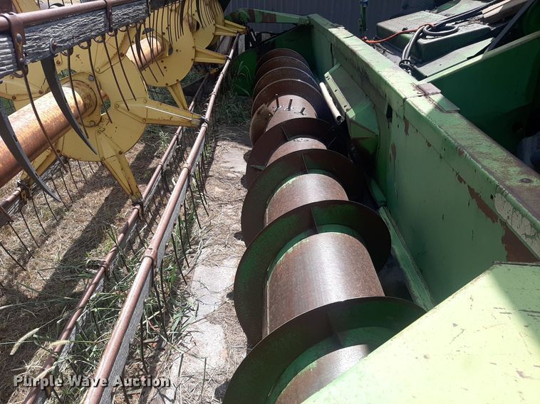 image for item OF9398 John Deere 4400  combine