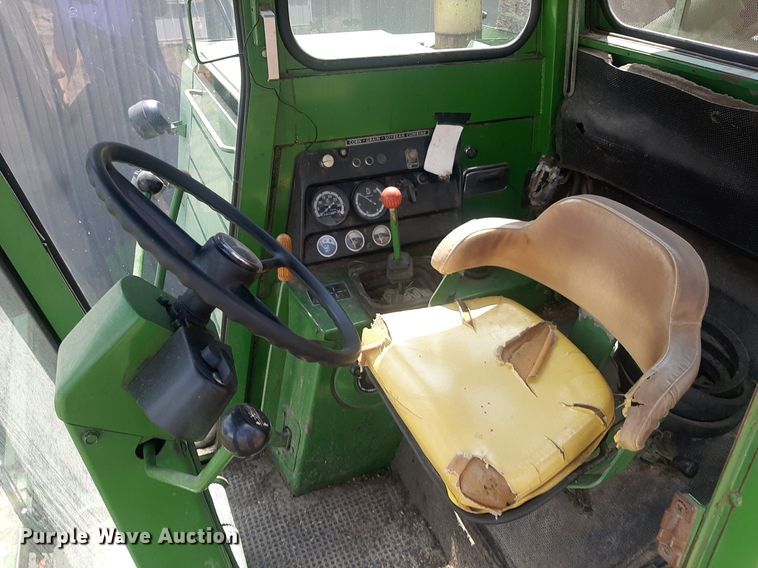 image for item OF9398 John Deere 4400  combine