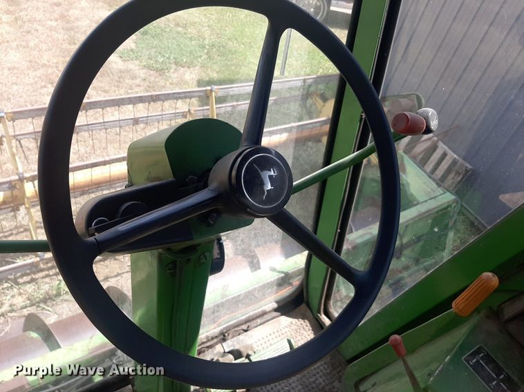 image for item OF9398 John Deere 4400  combine
