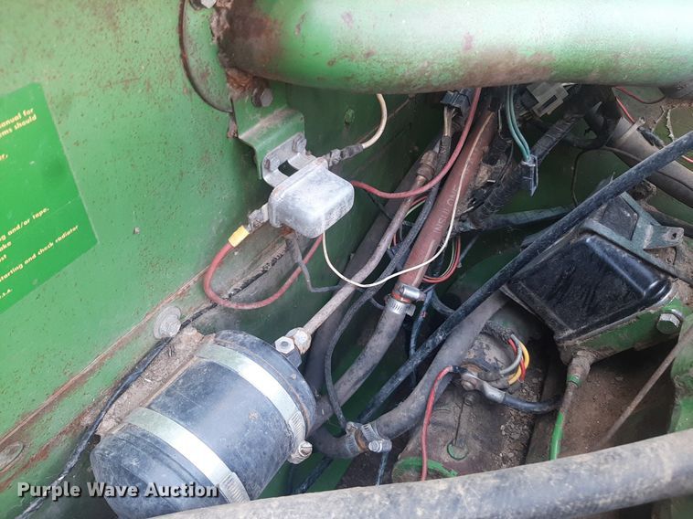 image for item OF9398 John Deere 4400  combine