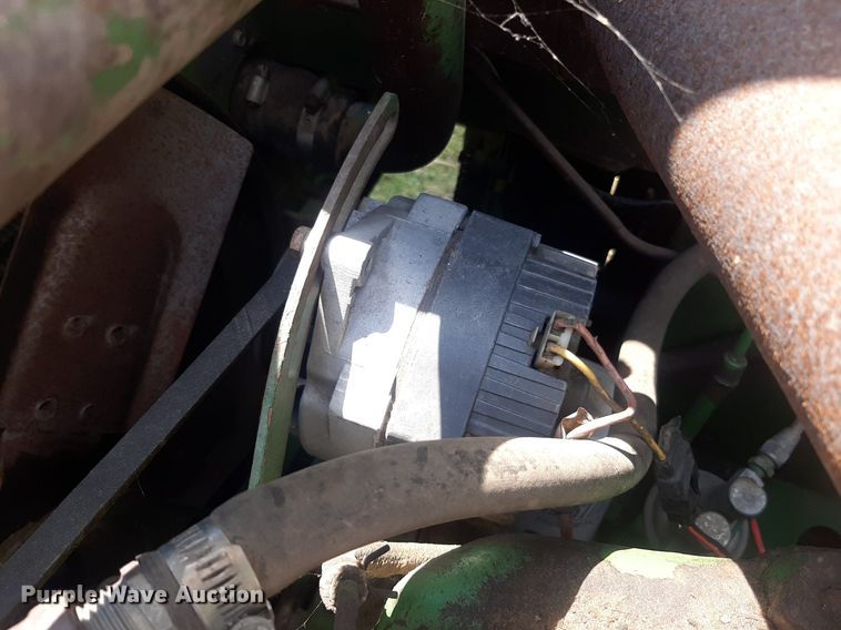 image for item OF9398 John Deere 4400  combine