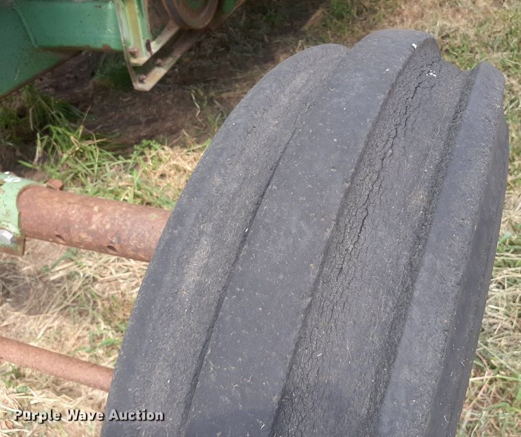 image for item OF9398 John Deere 4400  combine