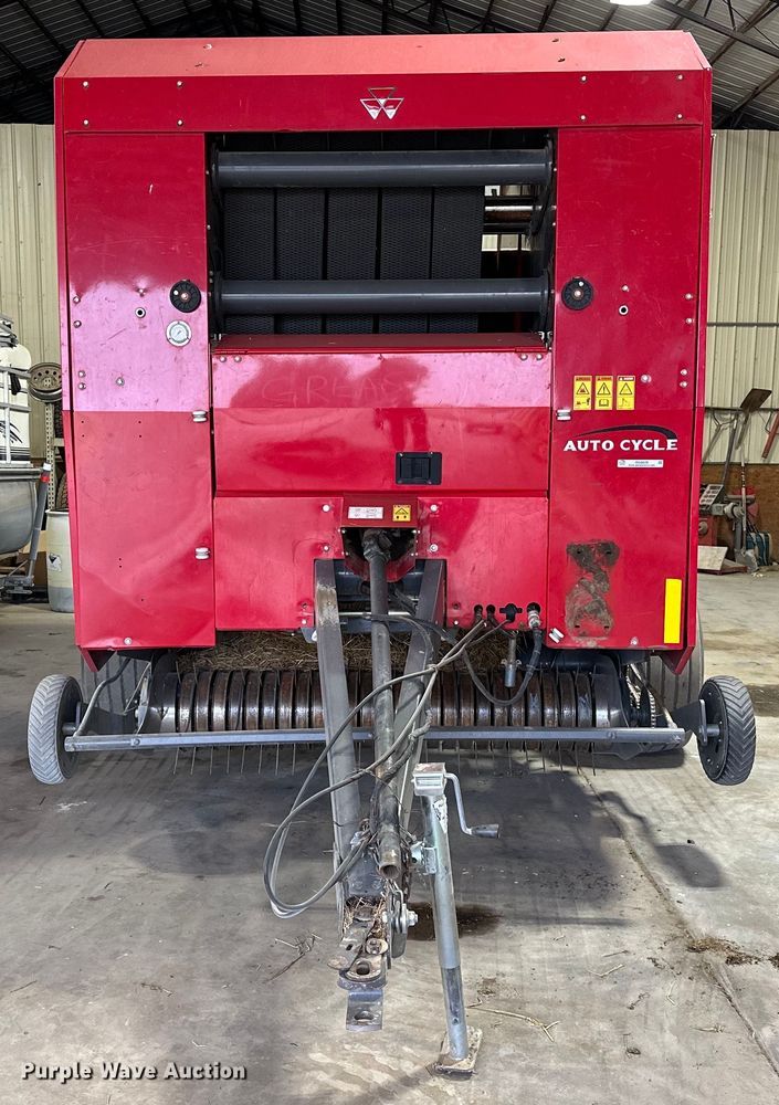 image for item OG9229 Massey Ferguson 2946A  round baler