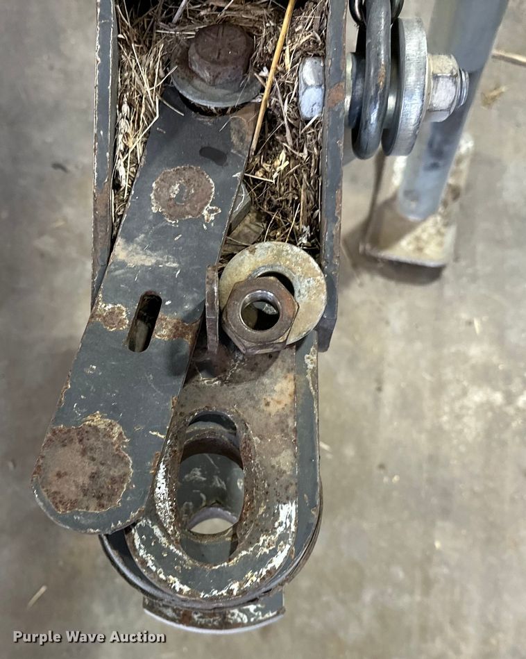 image for item OG9229 Massey Ferguson 2946A  round baler